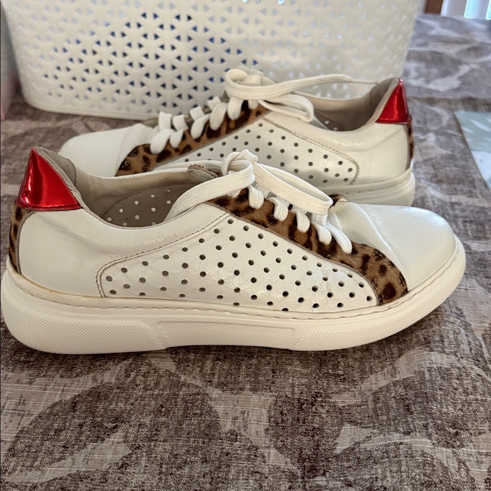Johnston & Murphy women’s sneakers Leather leopard